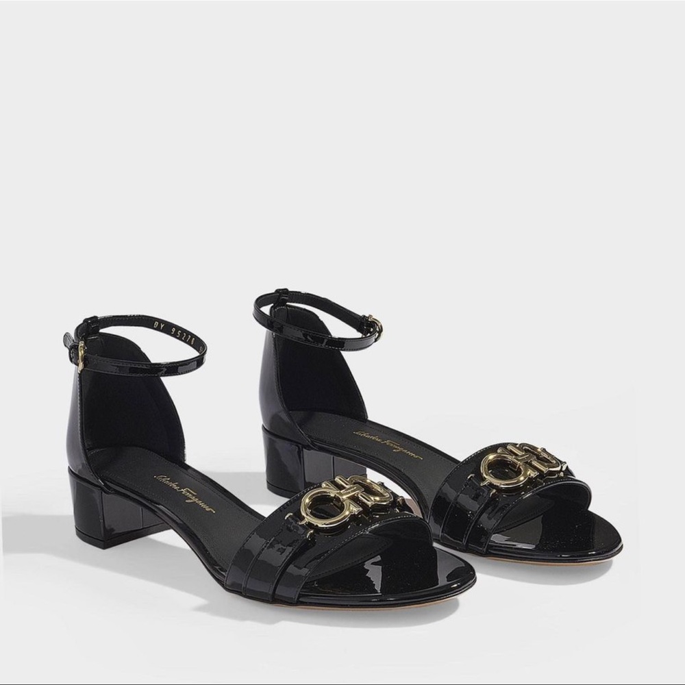 SALVATORE FERRAGAMO Como Gancini Patent-Leather Sandals